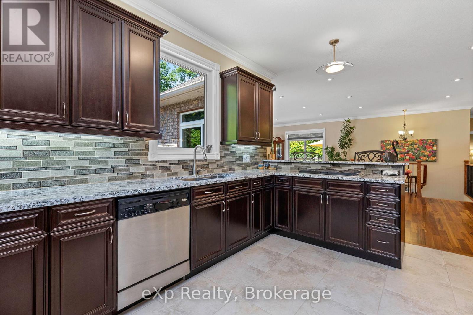 7 Limbert Road Property Photo 13