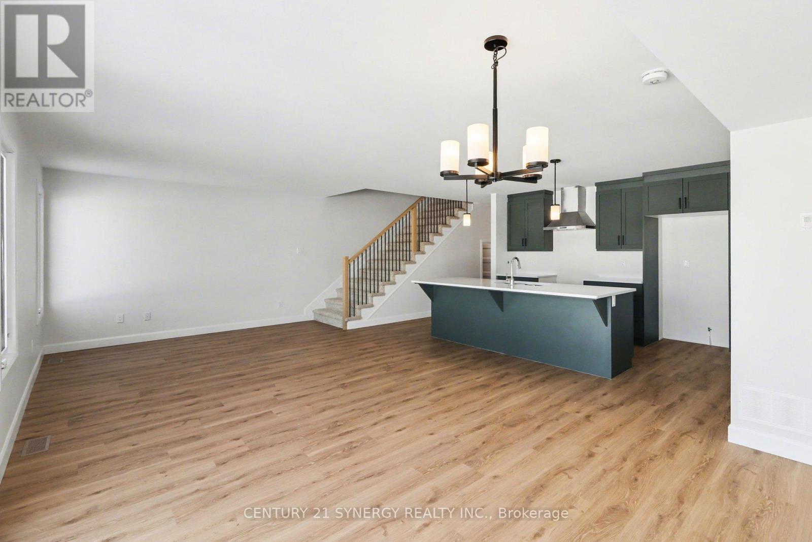 38 Nicole Street Property Photo 6