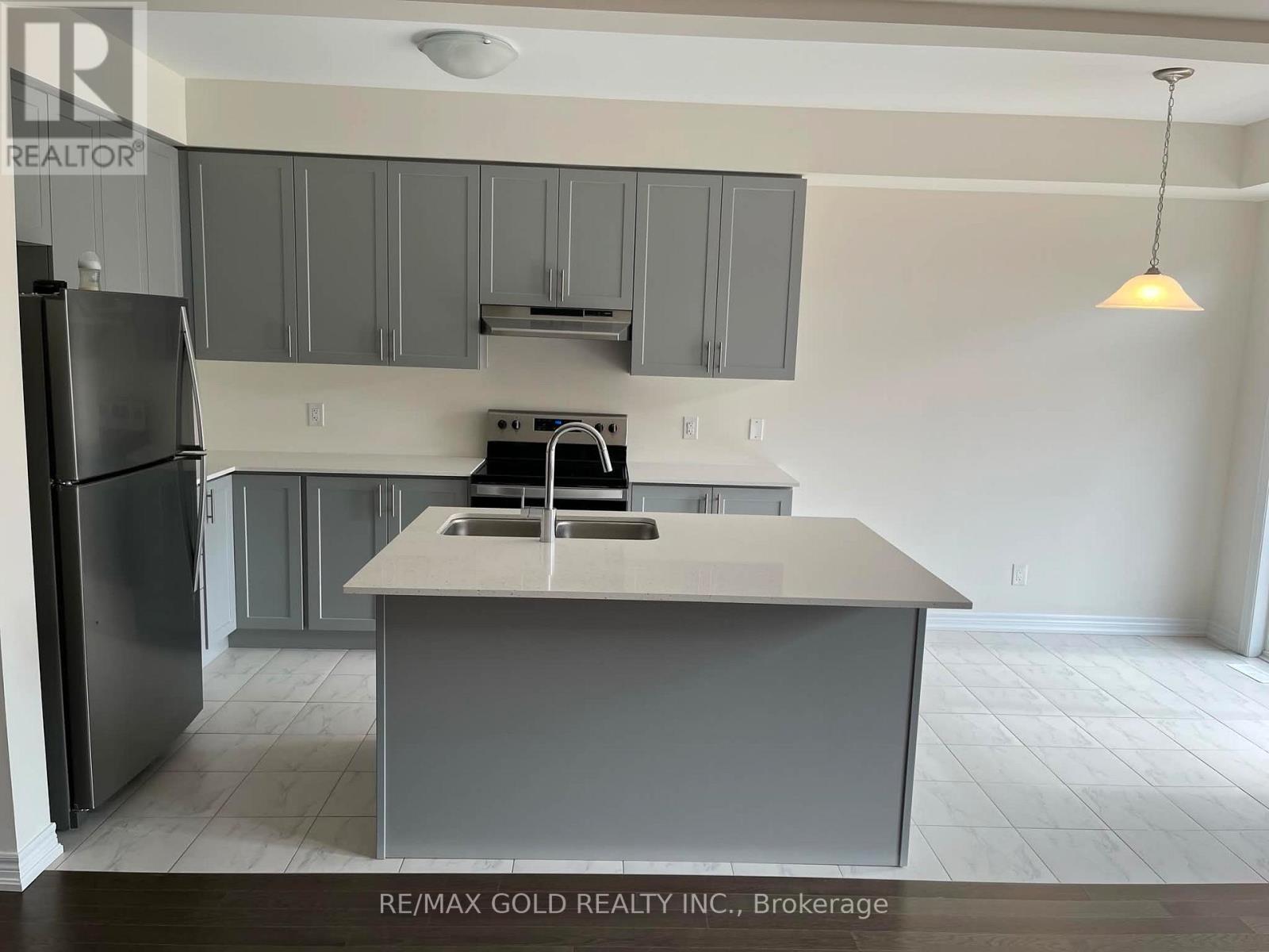 90 Grassbourne Avenue Property Photo 3