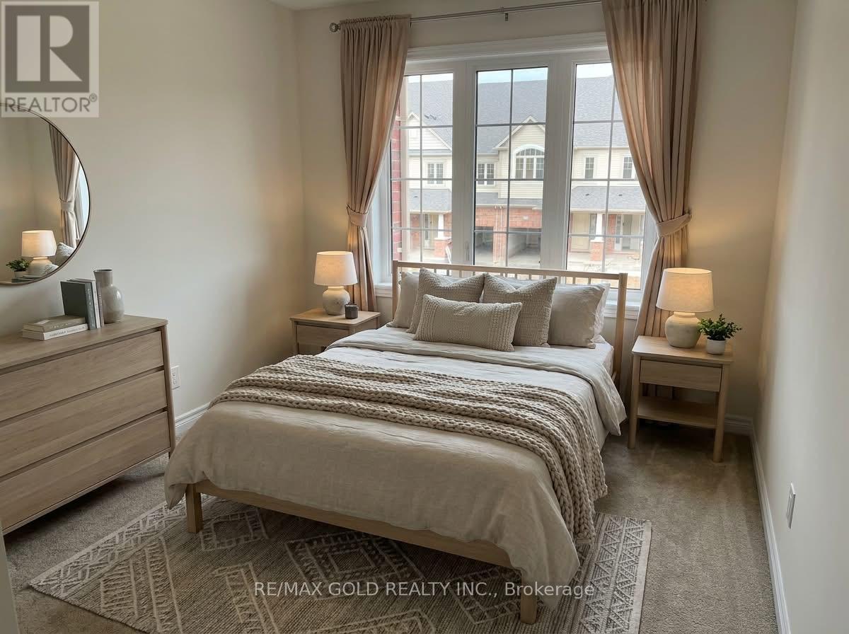 90 Grassbourne Avenue Property Photo 11