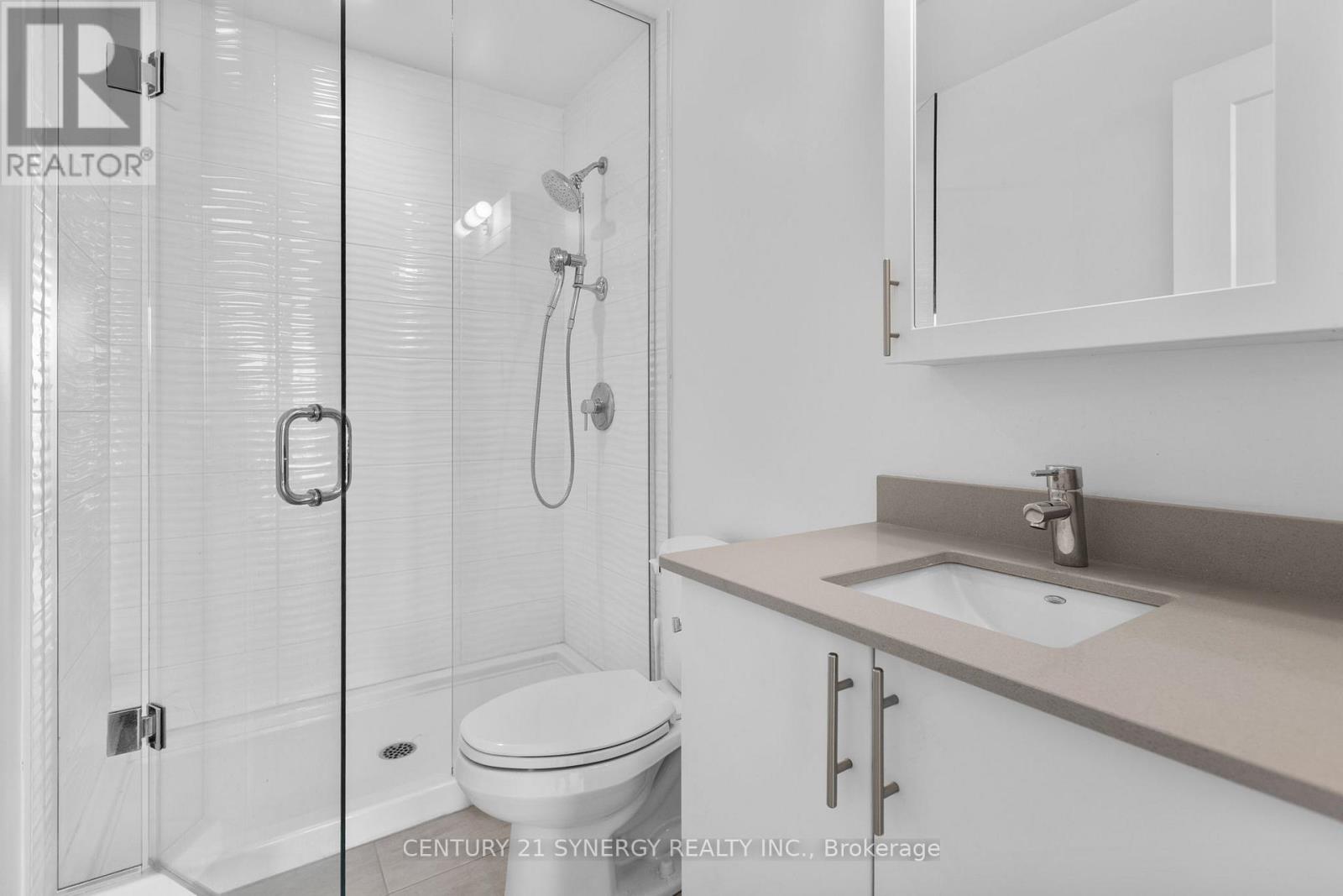 506 - 805 Carling Avenue Property Photo 19