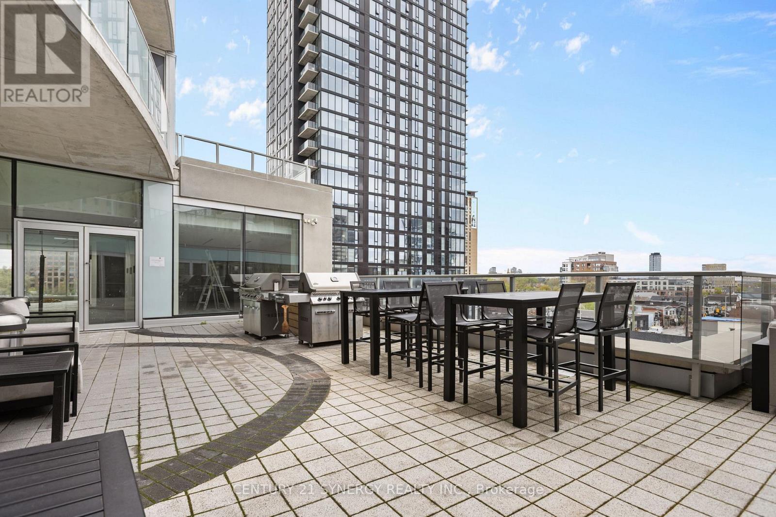506 - 805 Carling Avenue Property Photo 26