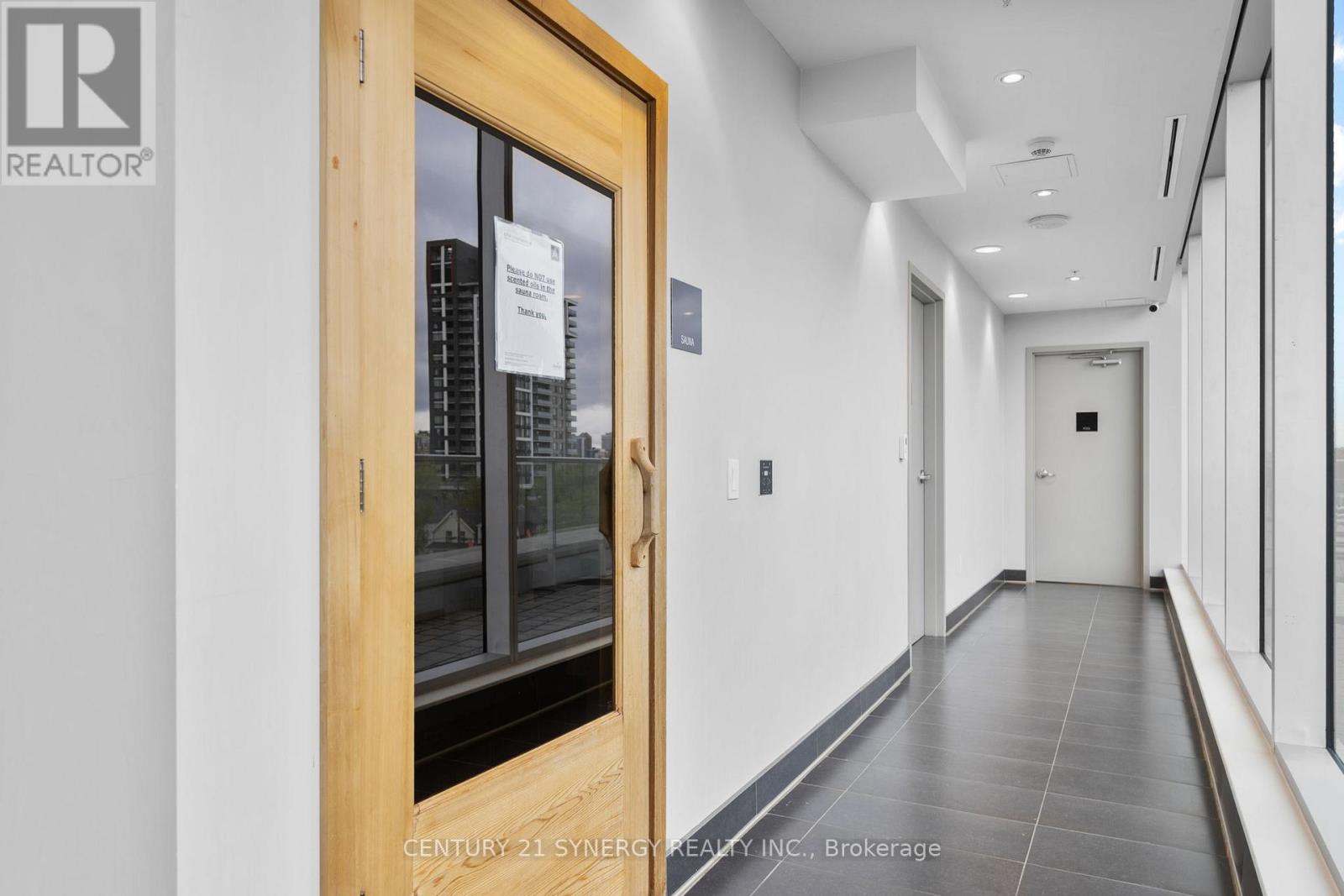 506 - 805 Carling Avenue Property Photo 30