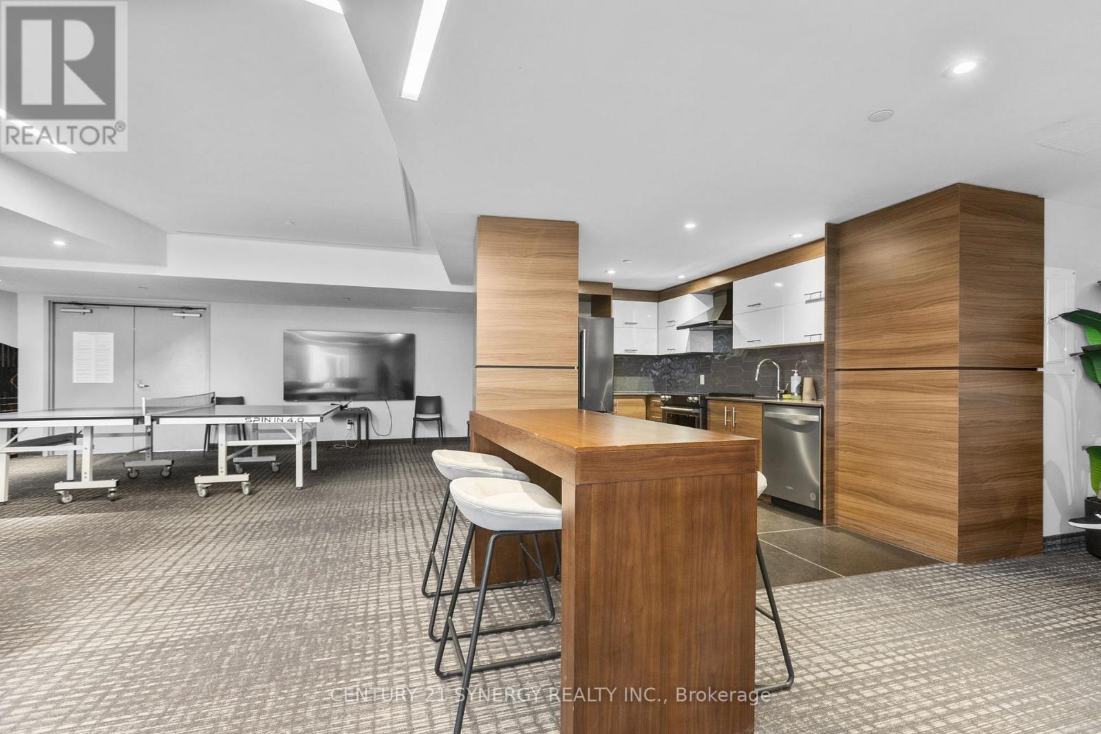 506 - 805 Carling Avenue Property Photo 36