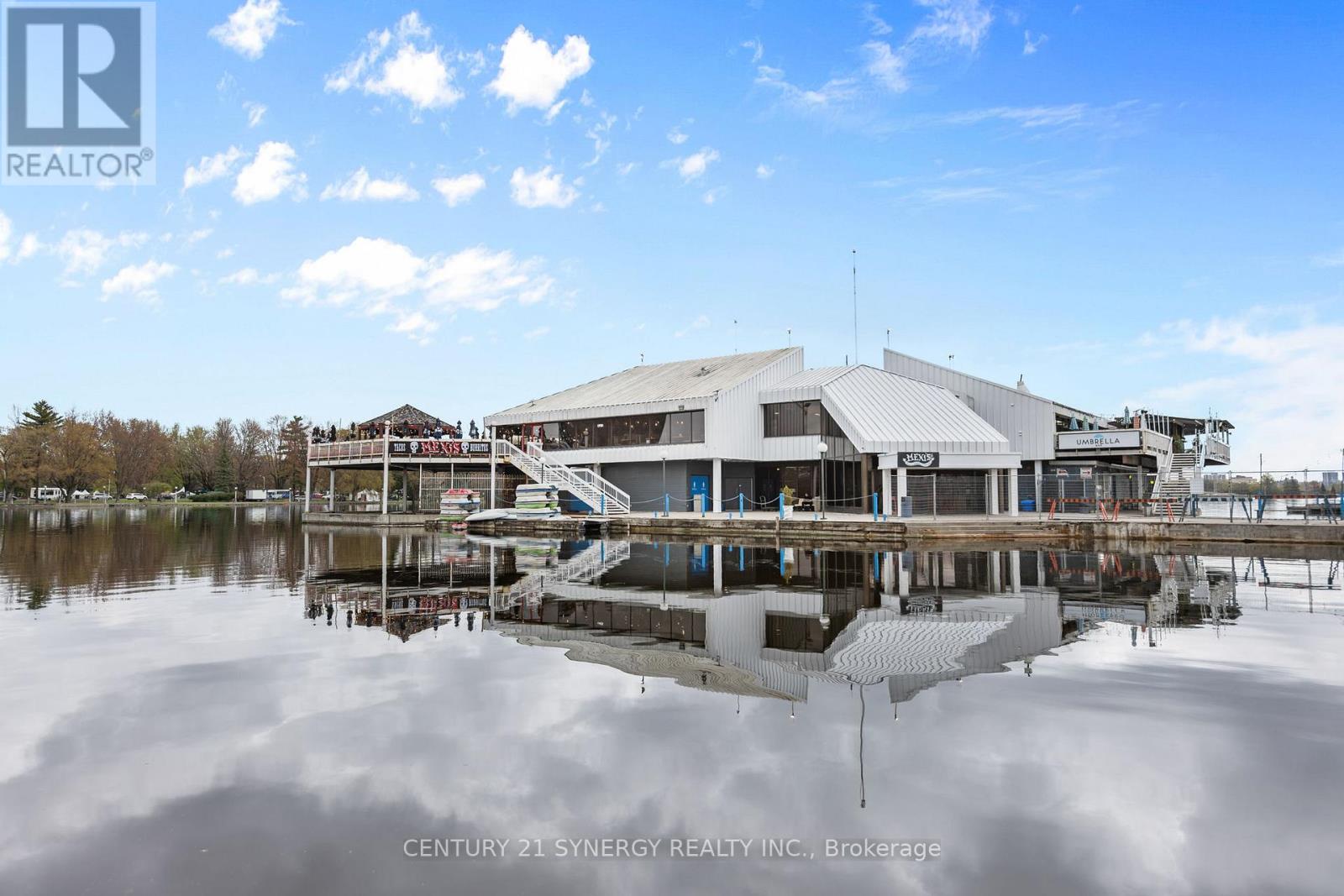 506 - 805 Carling Avenue Property Photo 44
