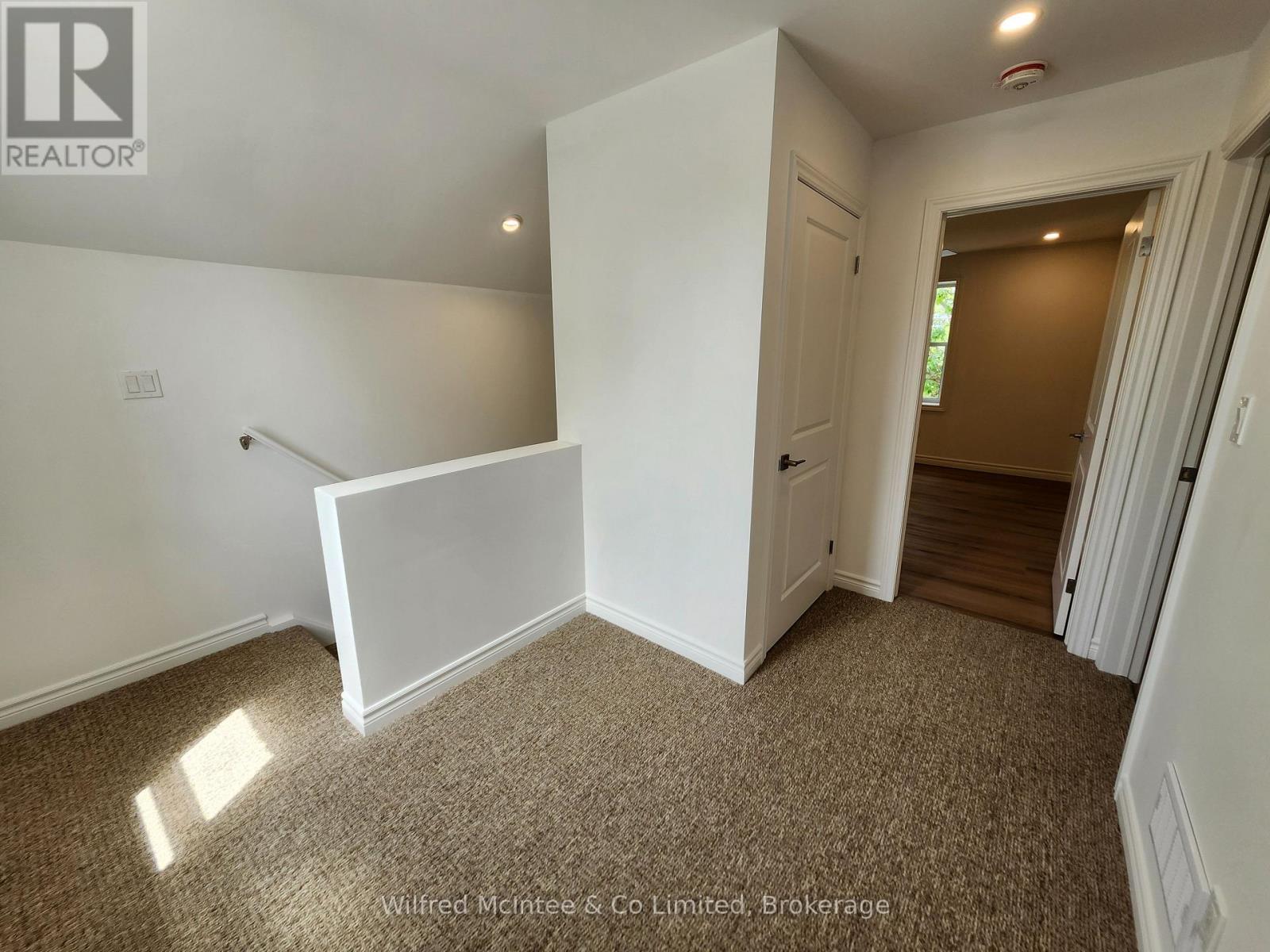 471 9th Street Property Photo 12