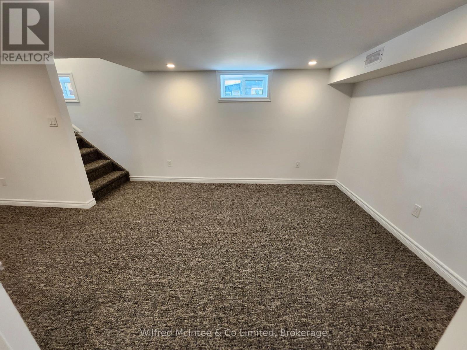 471 9th Street Property Photo 18