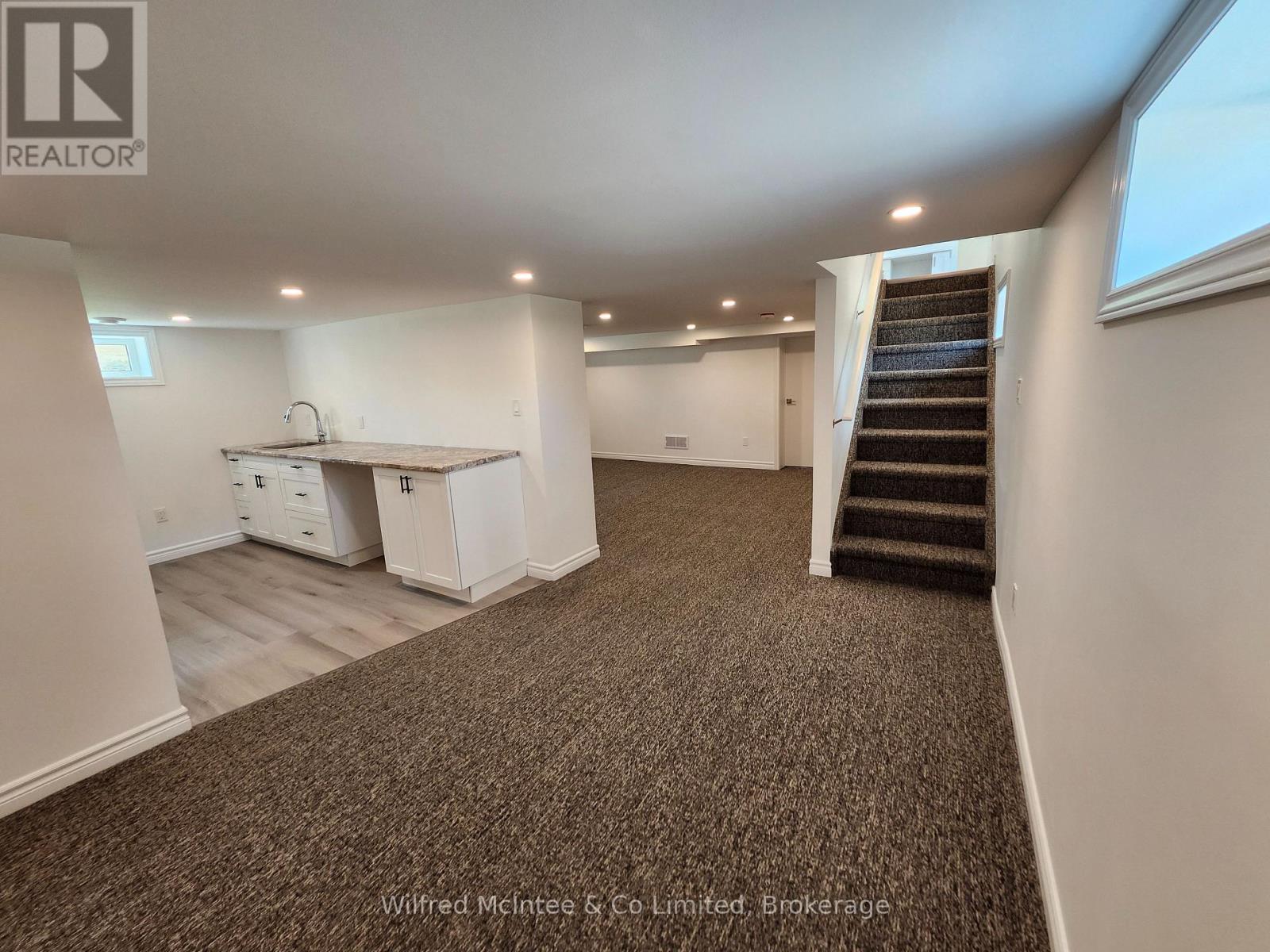 471 9th Street Property Photo 20