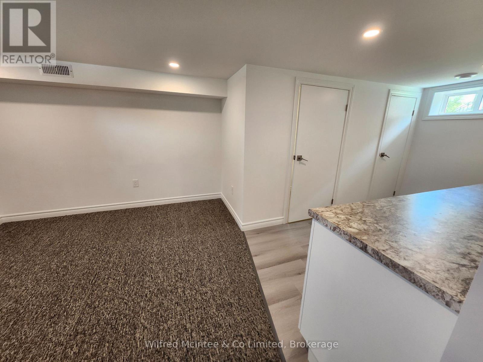 471 9th Street Property Photo 23