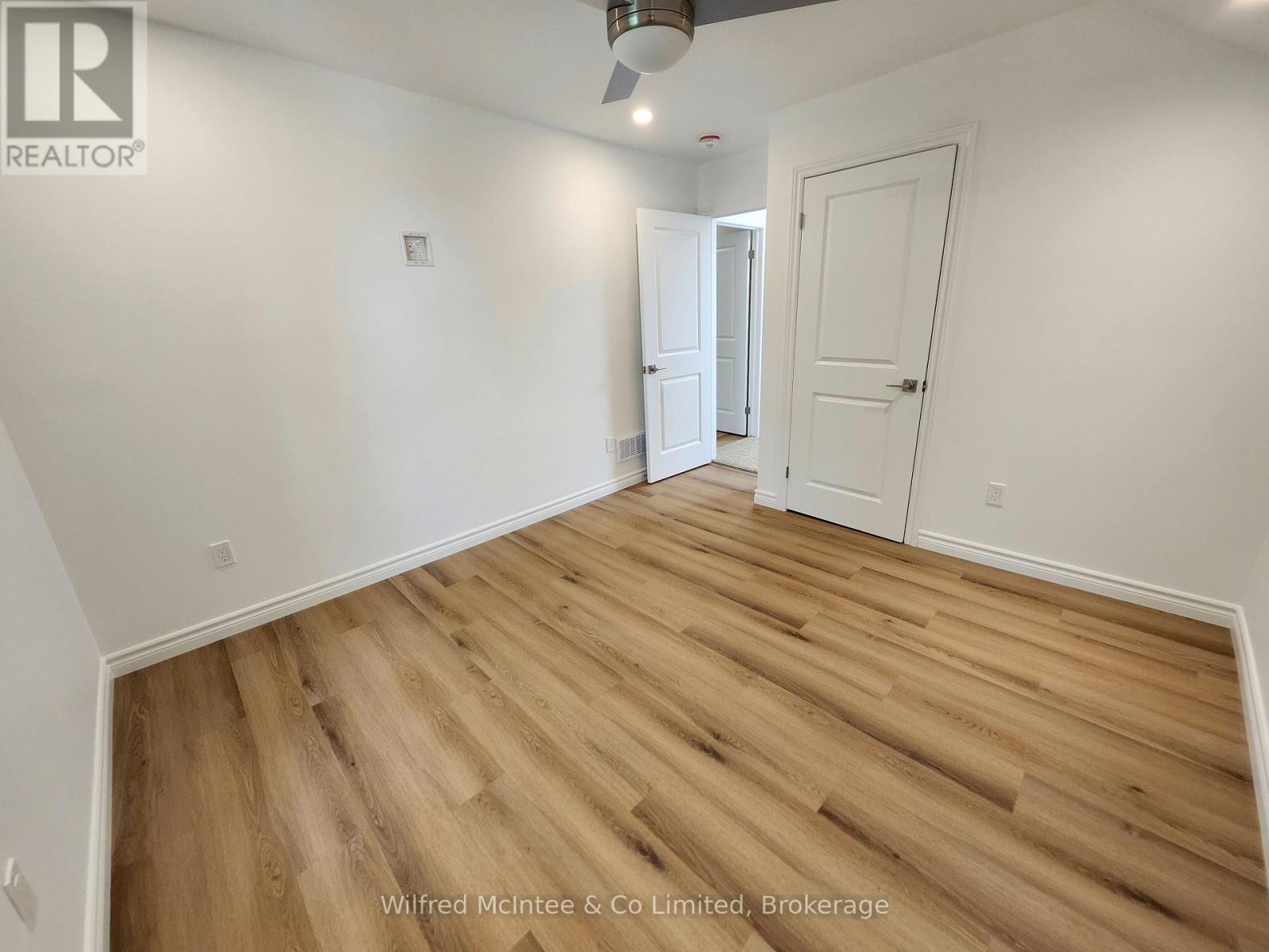 471 9th Street Property Photo 25