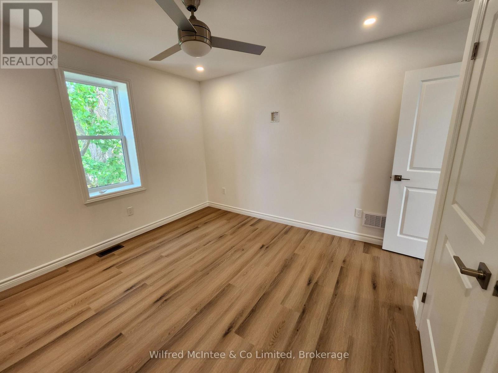 471 9th Street Property Photo 26