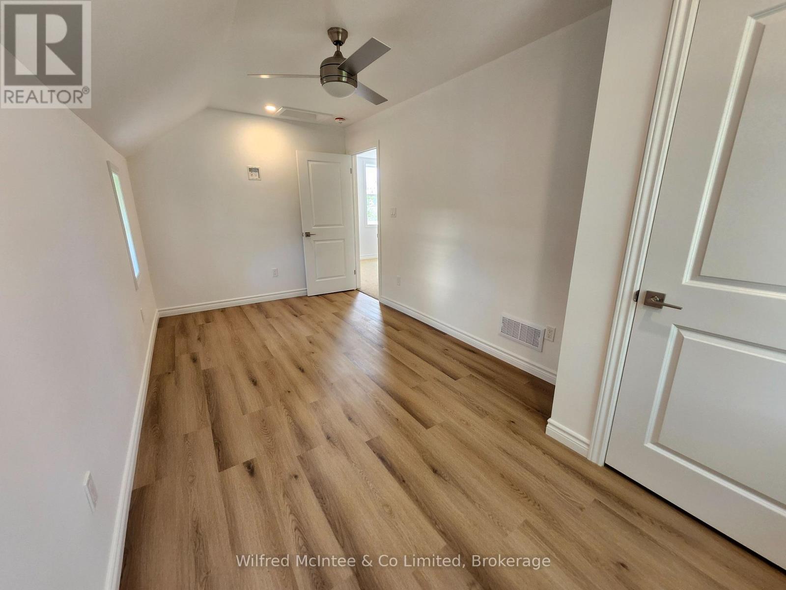 471 9th Street Property Photo 27