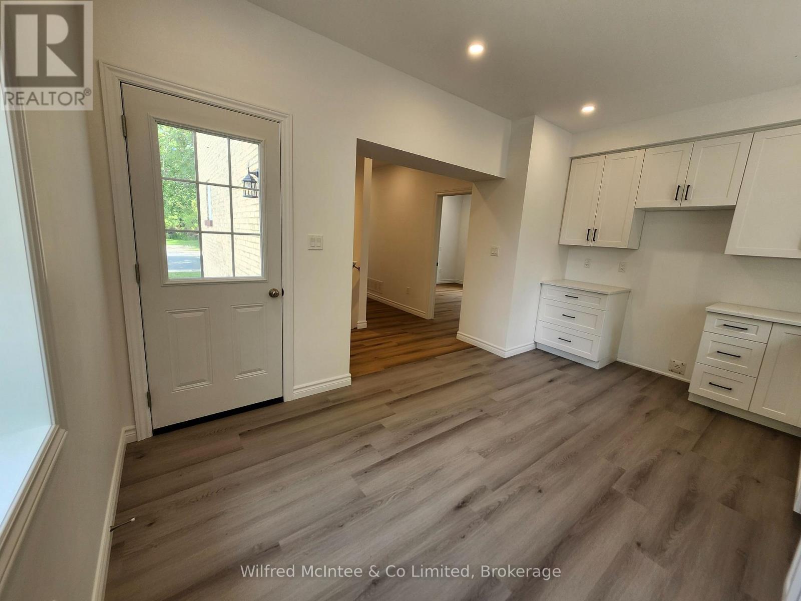 471 9th Street Property Photo 32