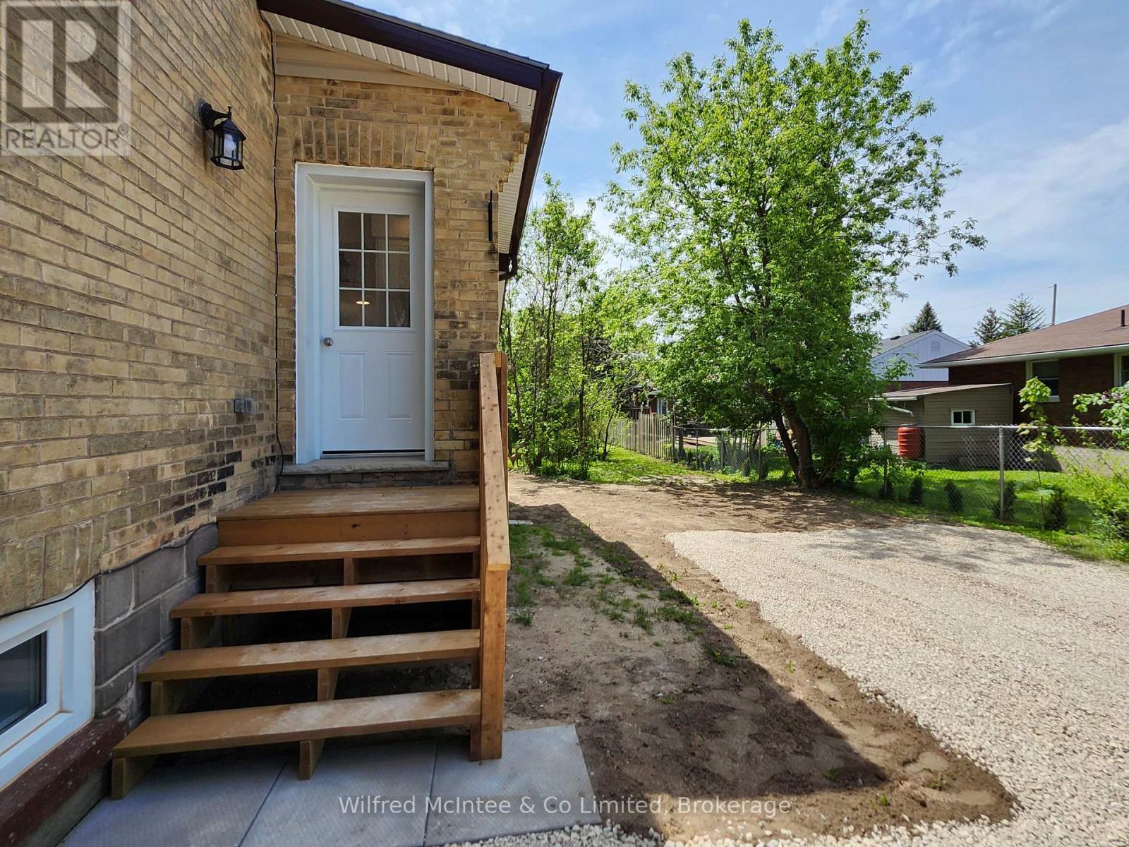 471 9th Street Property Photo 39