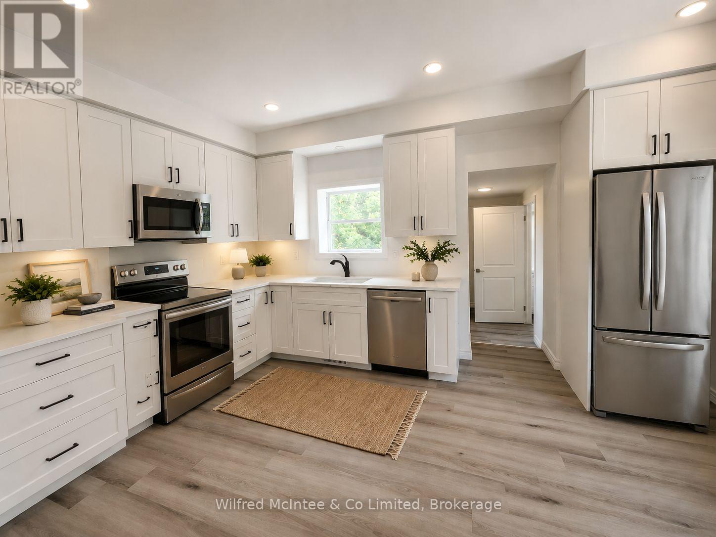 471 9th Street Property Photo 42