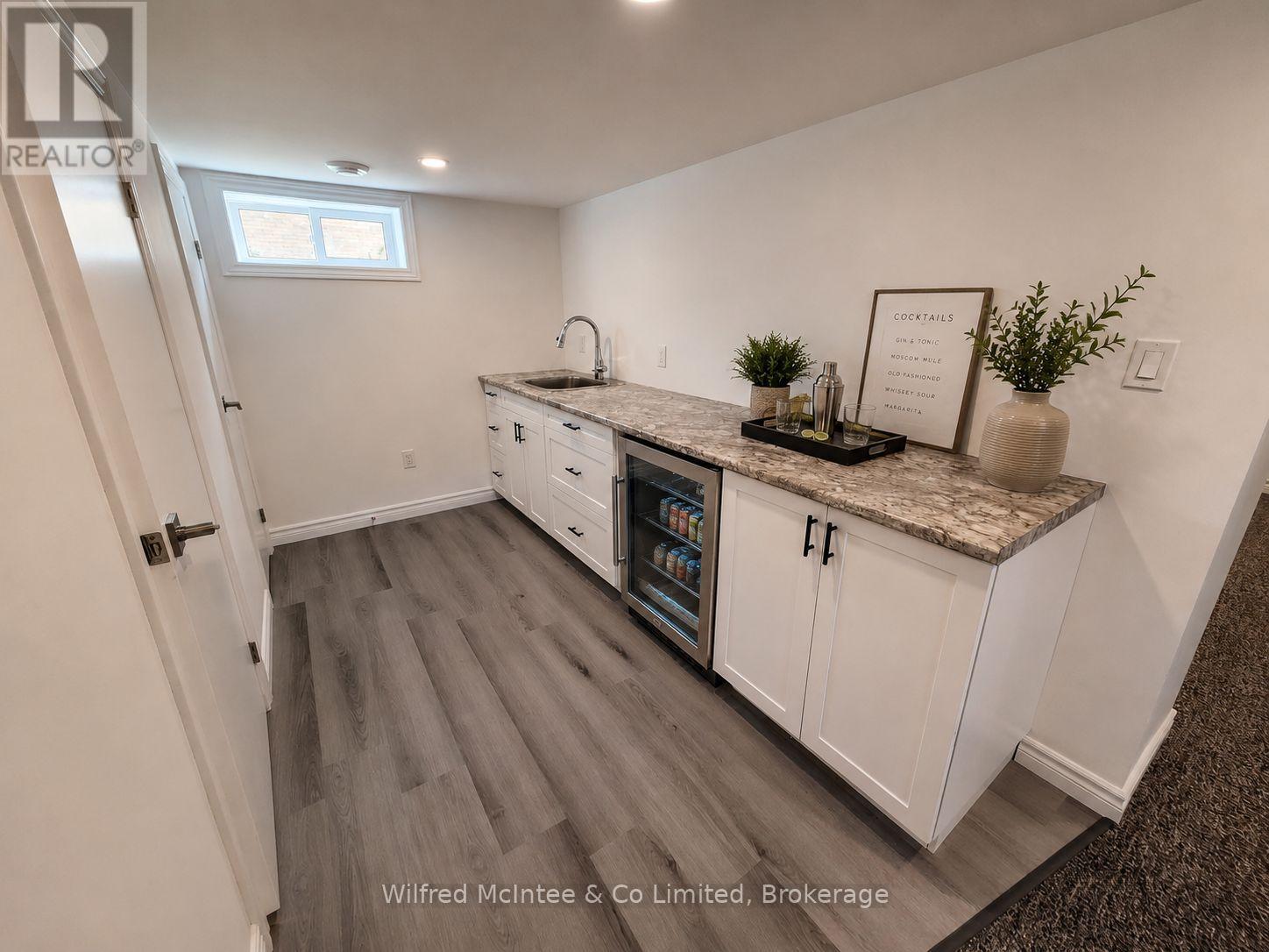 471 9th Street Property Photo 45