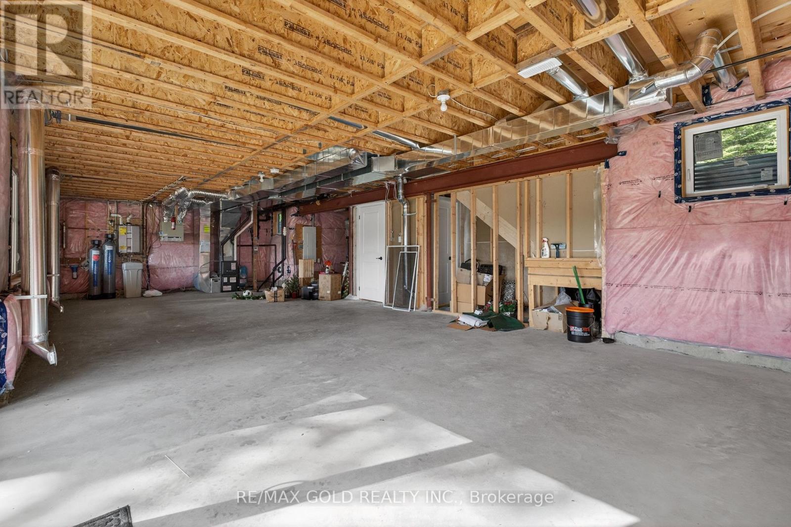 1011 Ridgeline Drive Property Photo 42