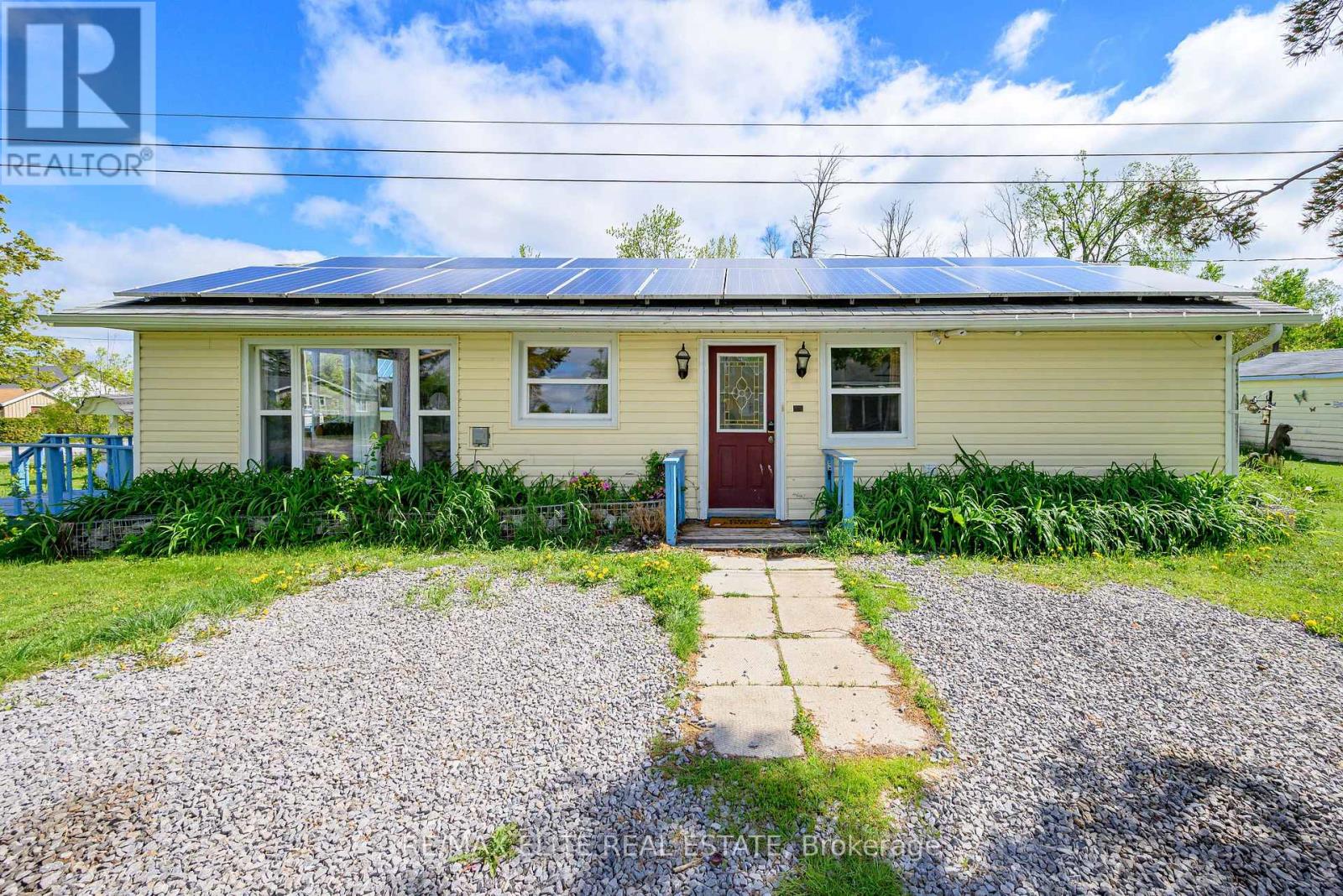 10 Alexander Avenue Property Photo 12