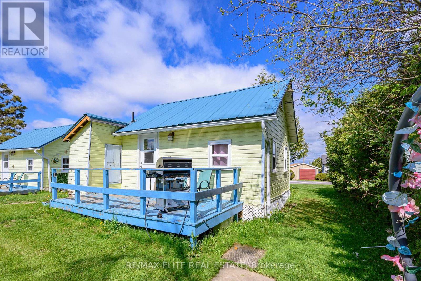 10 Alexander Avenue Property Photo 35