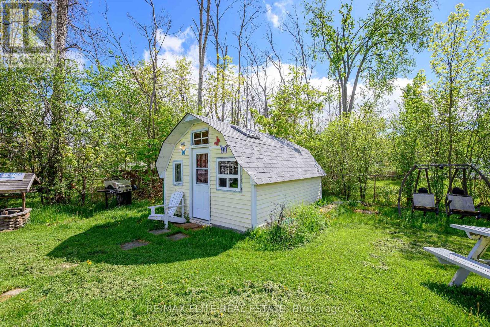 10 Alexander Avenue Property Photo 42