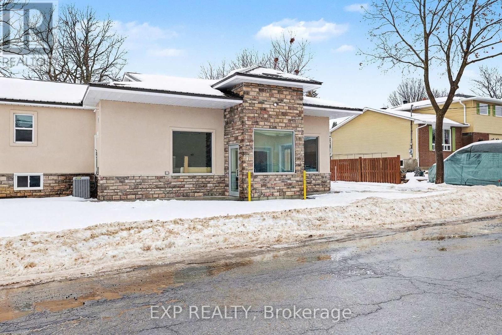 55 Spring Street Property Photo 11