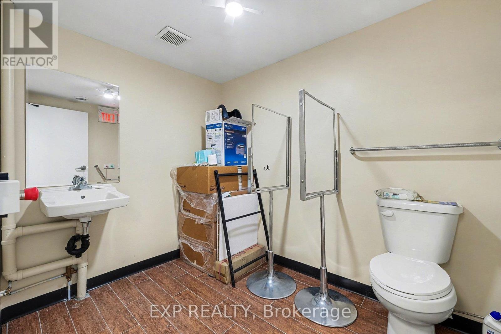 55 Spring Street Property Photo 19