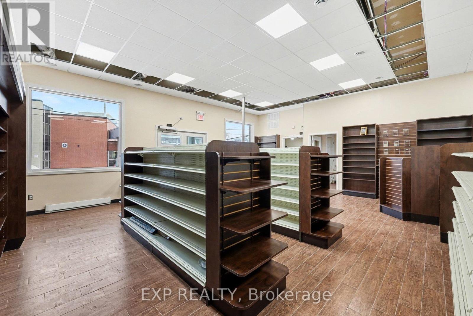 55 Spring Street Property Photo 20