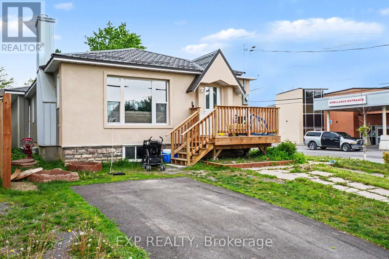 55 Spring Street Property Photo 28