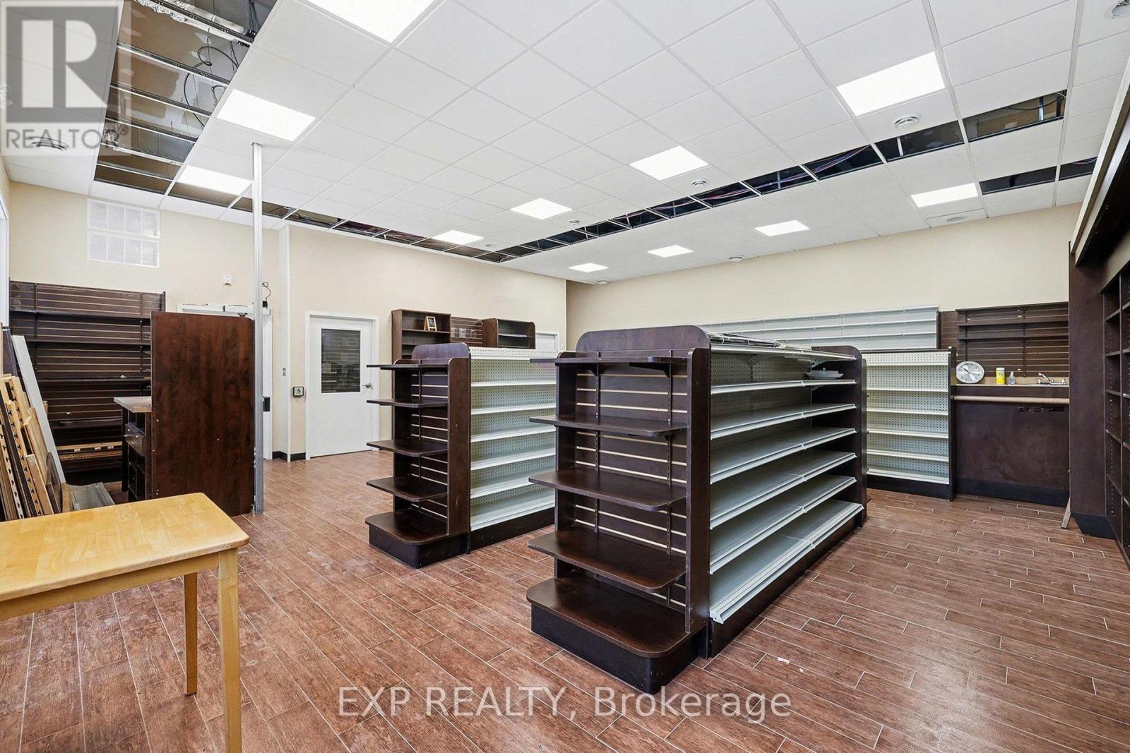 55 Spring Street Property Photo 10