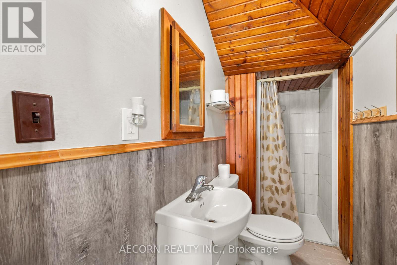 10 Alexander Avenue Property Photo 30