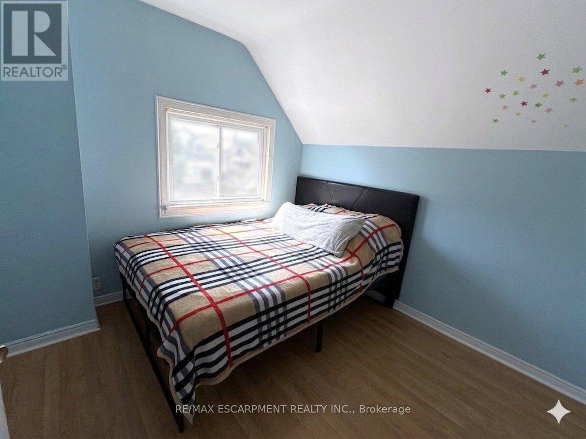 54 Edinburgh Avenue Property Photo 15