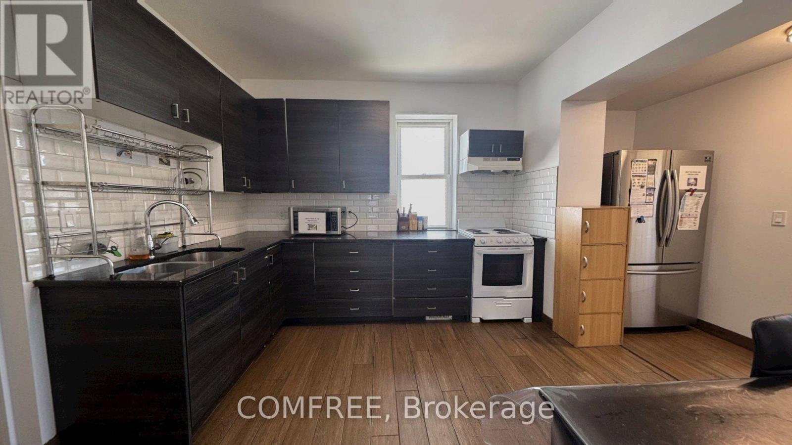 3277 Baby Street Property Photo 8