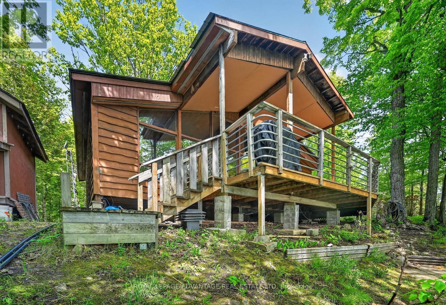 40 O8b Road Property Photo 6