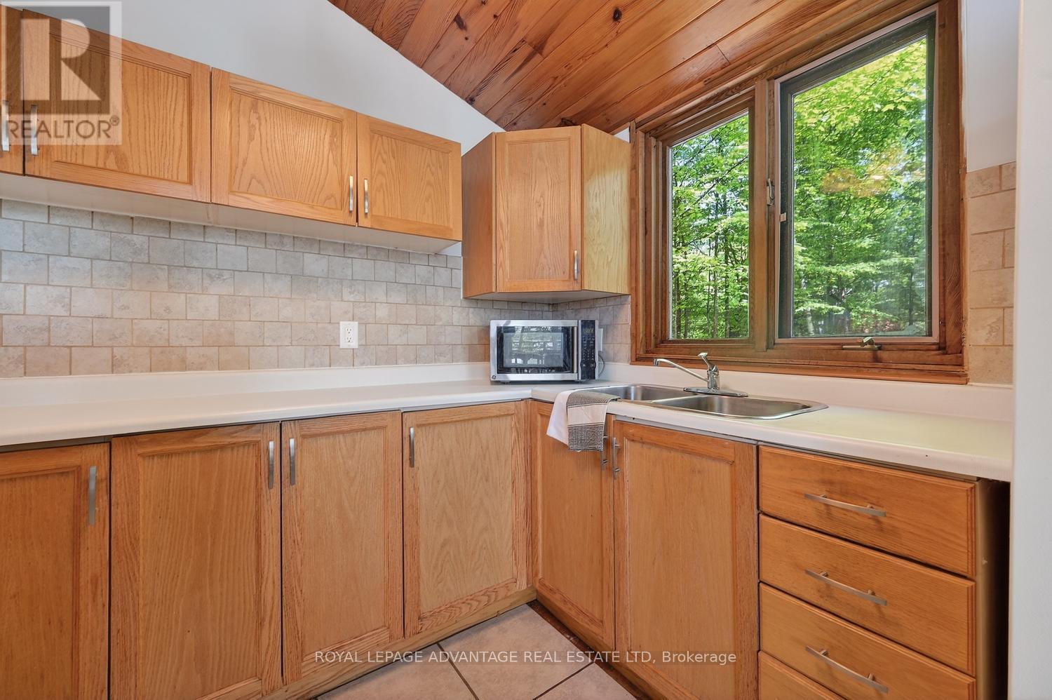 40 O8b Road Property Photo 19