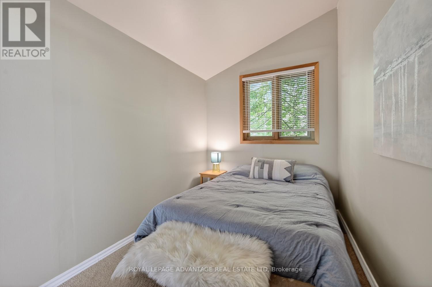 40 O8b Road Property Photo 22