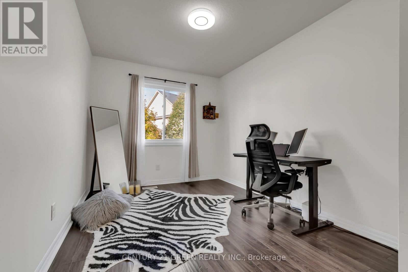 54 Rockcliffe Drive Property Photo 19