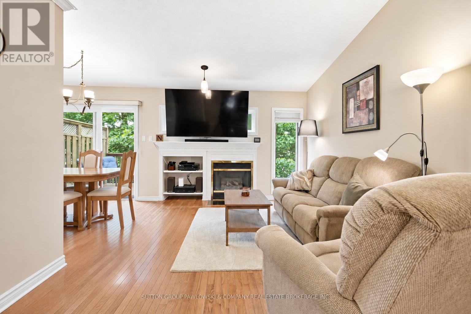 64 - 1241 Hamilton Road Property Photo 4