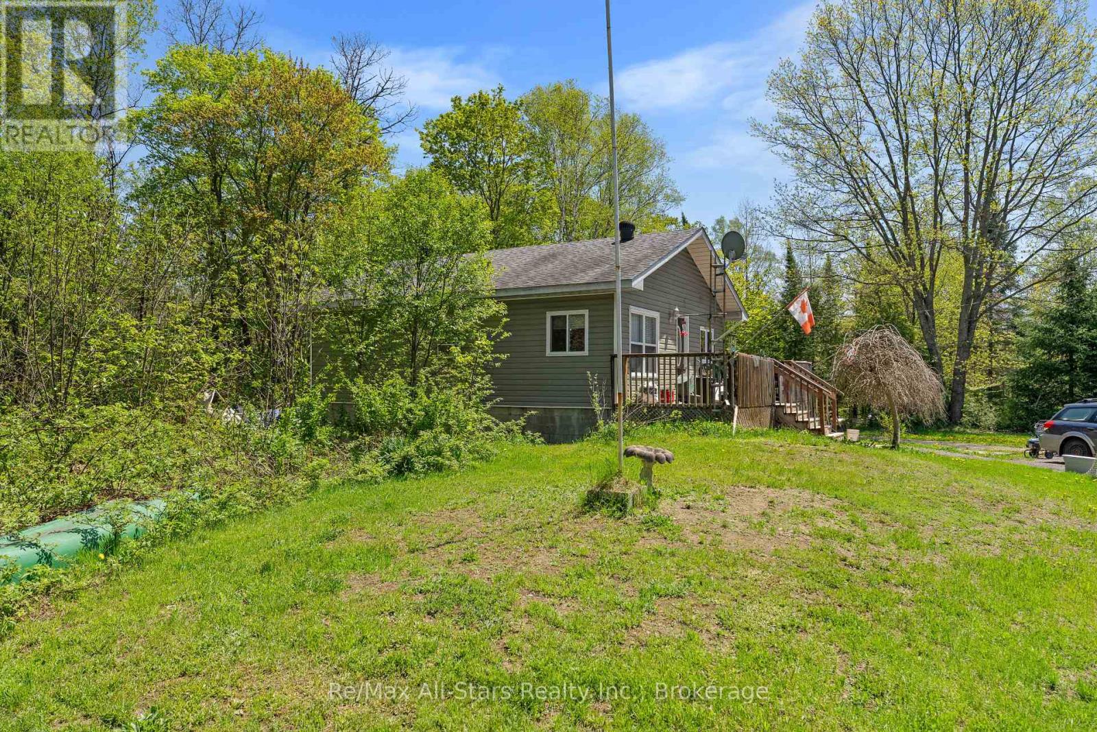 2170 Buckslide Road Property Photo 2