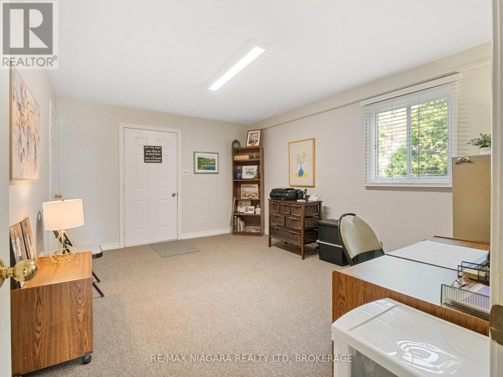 735 Niagara Boulevard Property Photo 24