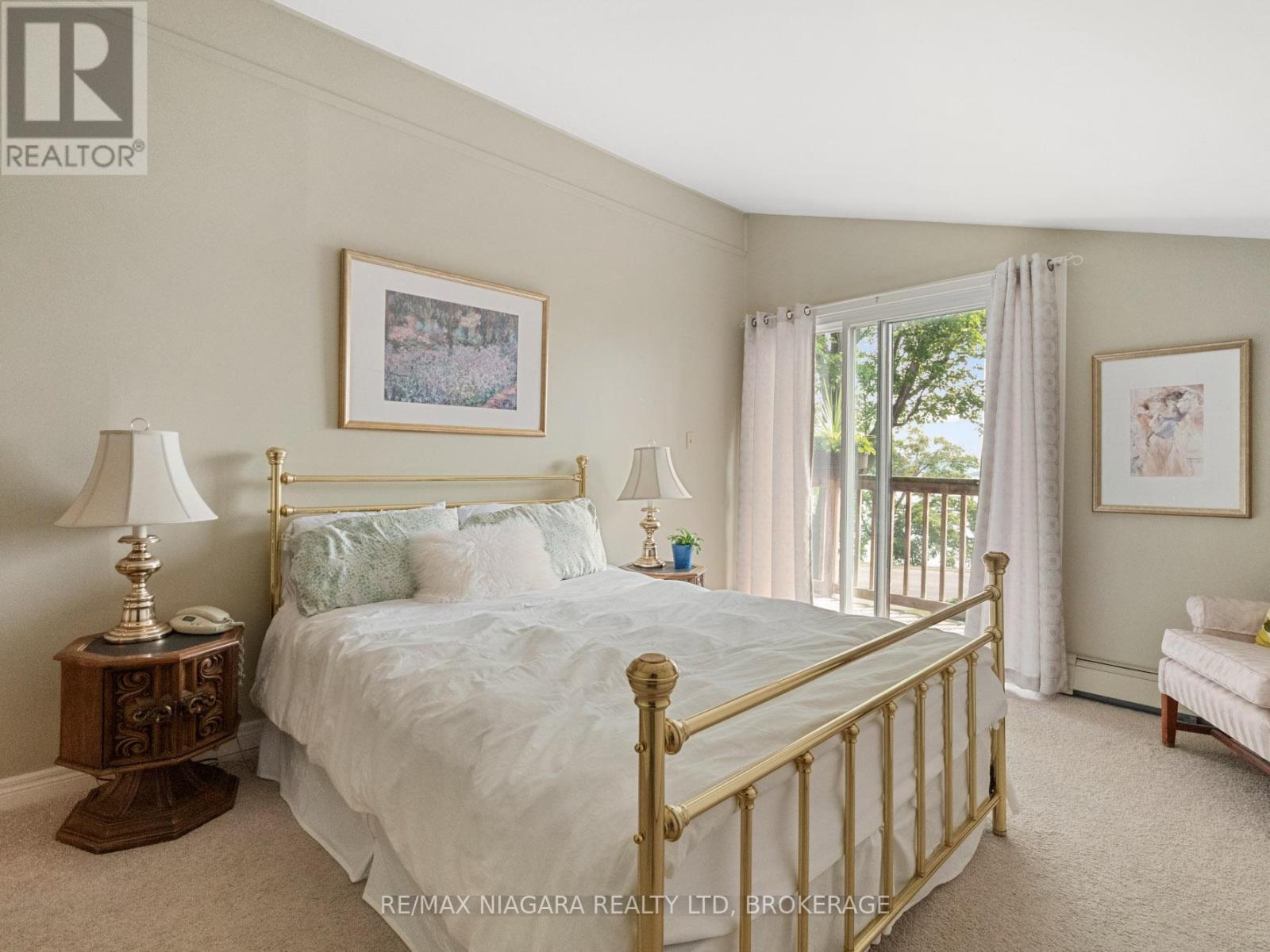 735 Niagara Boulevard Property Photo 25
