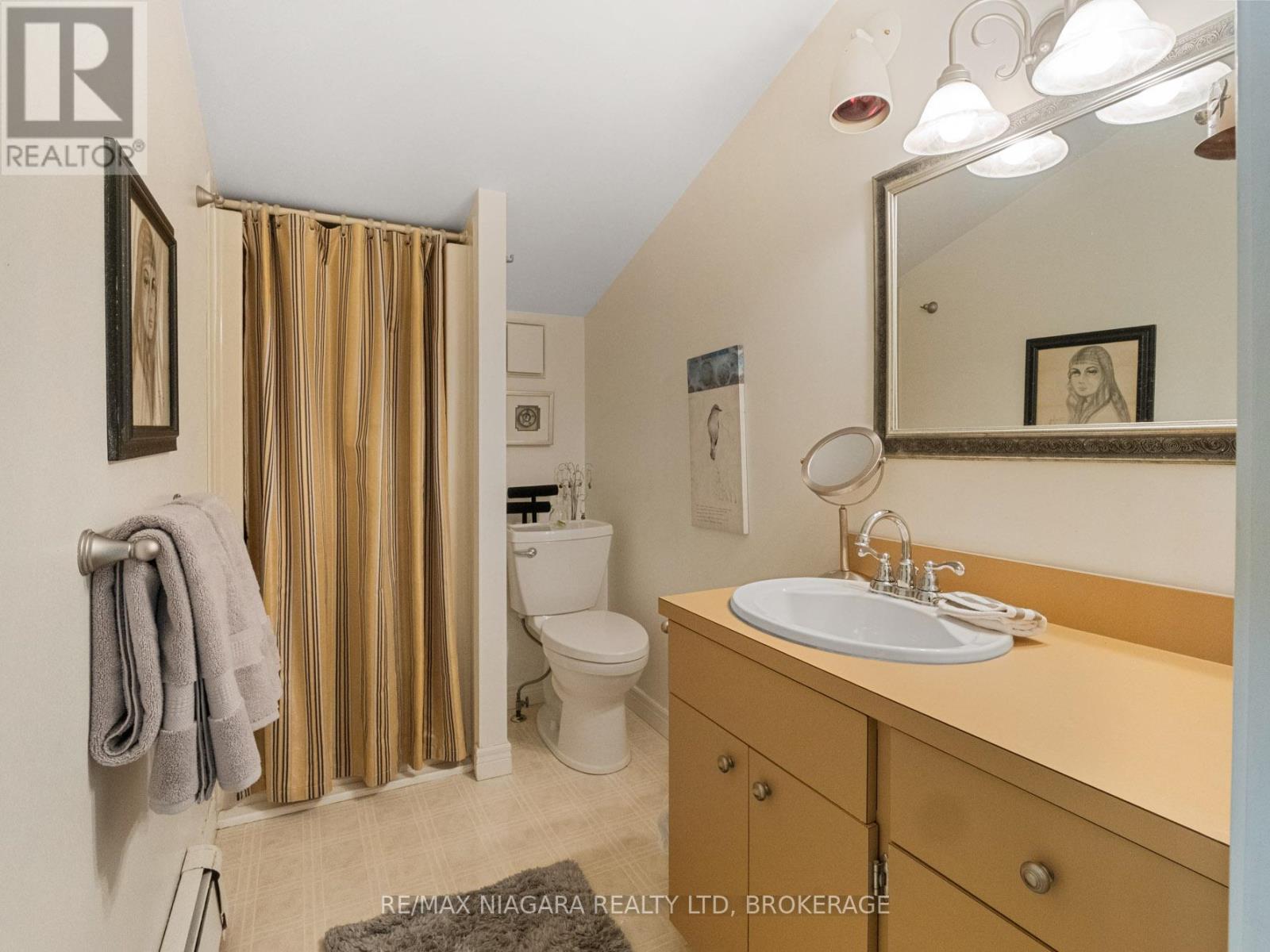 735 Niagara Boulevard Property Photo 27