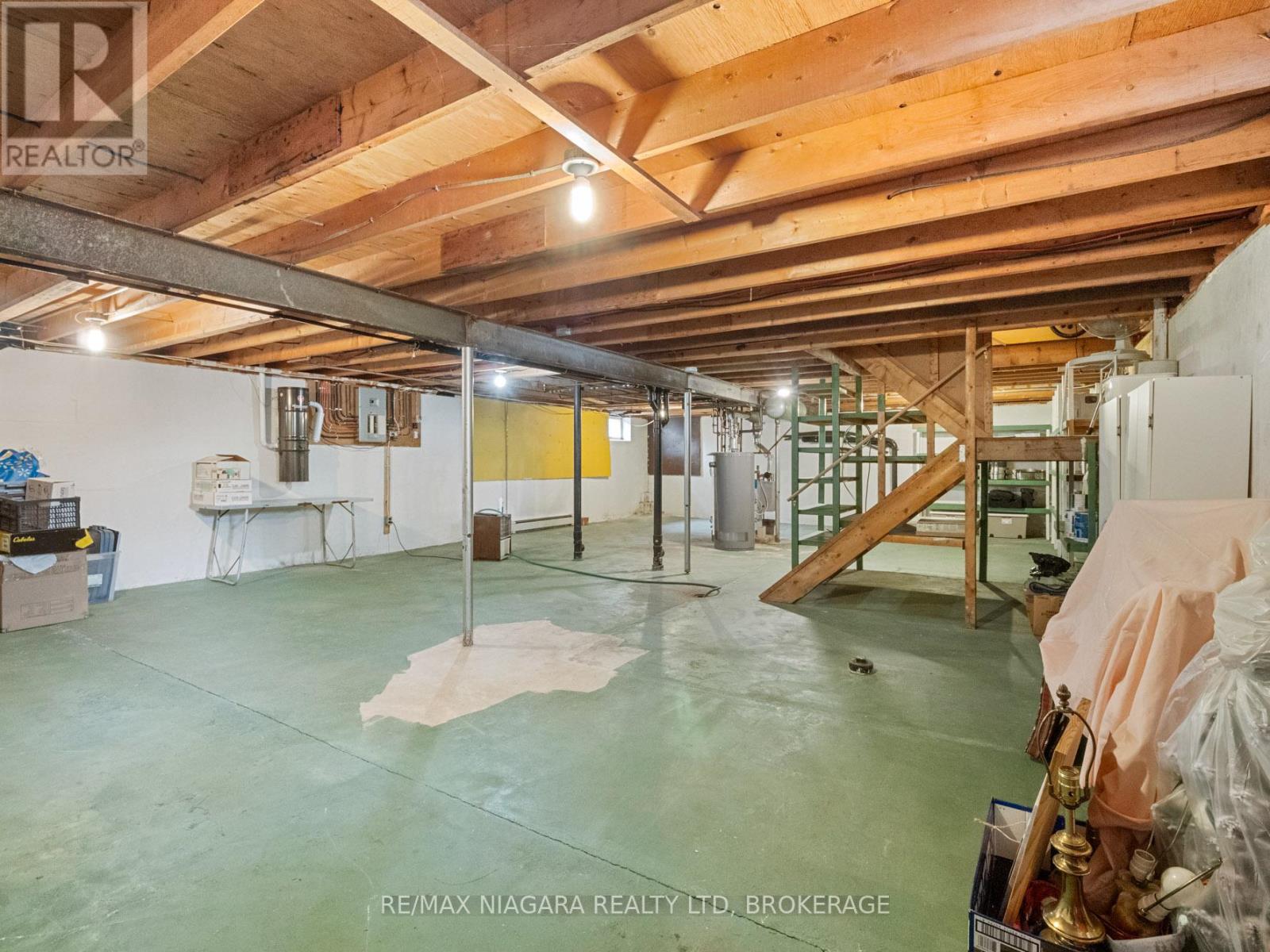 735 Niagara Boulevard Property Photo 32