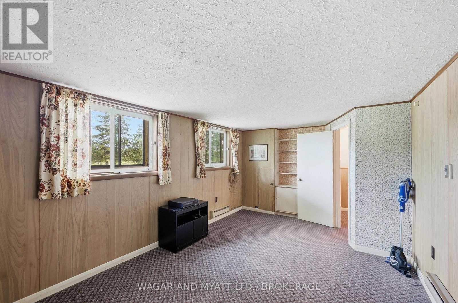 87 River Road Property Photo 41