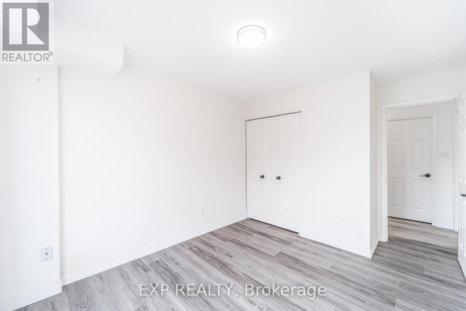 601 - 432 Main Street E Property Photo 20