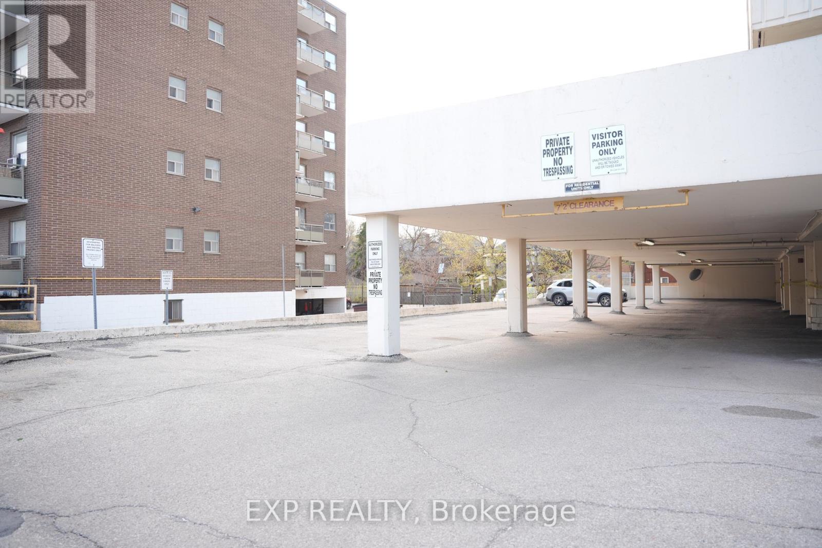 601 - 432 Main Street E Property Photo 29