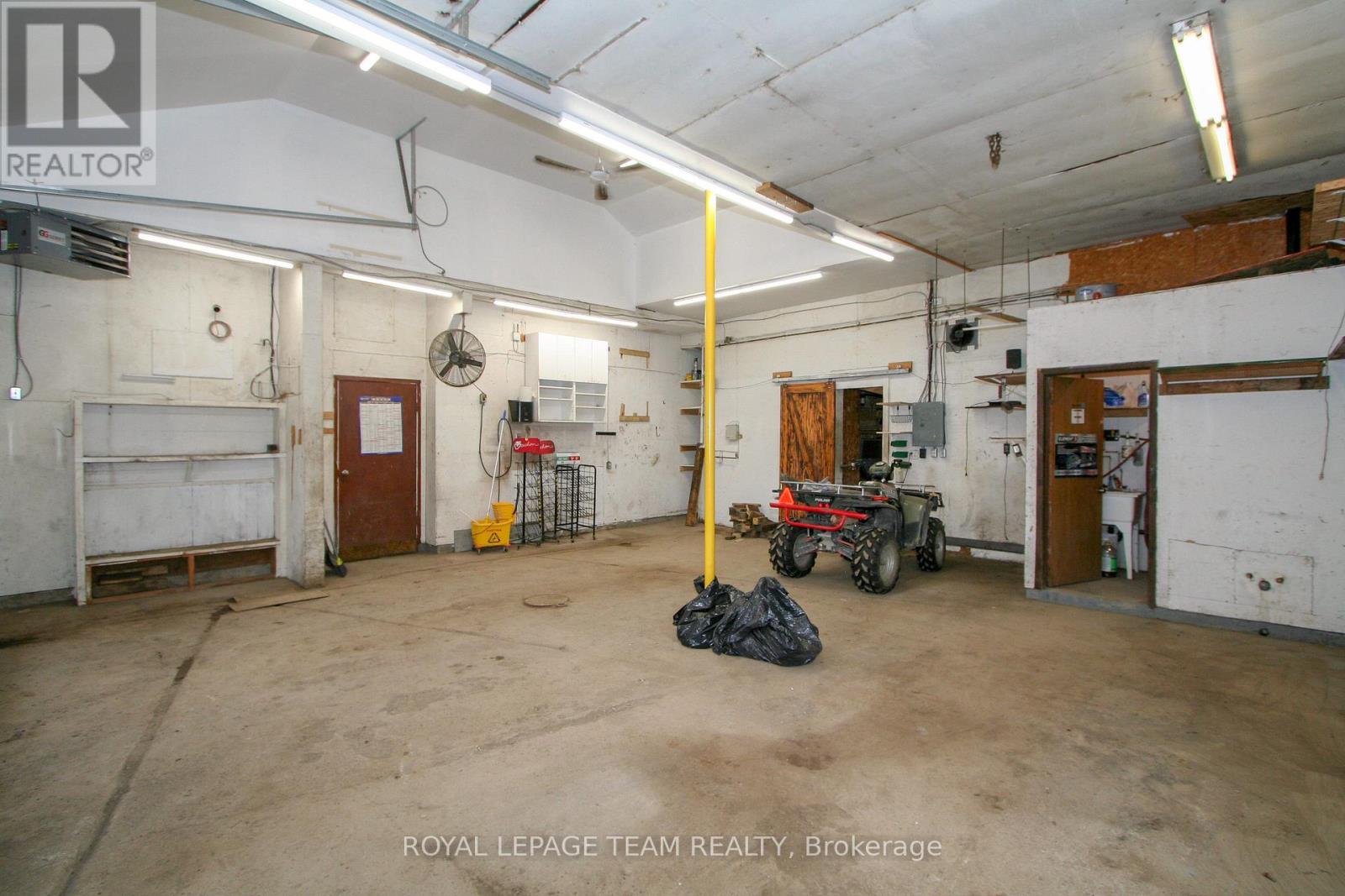 9 Cockburn Street Property Photo 4