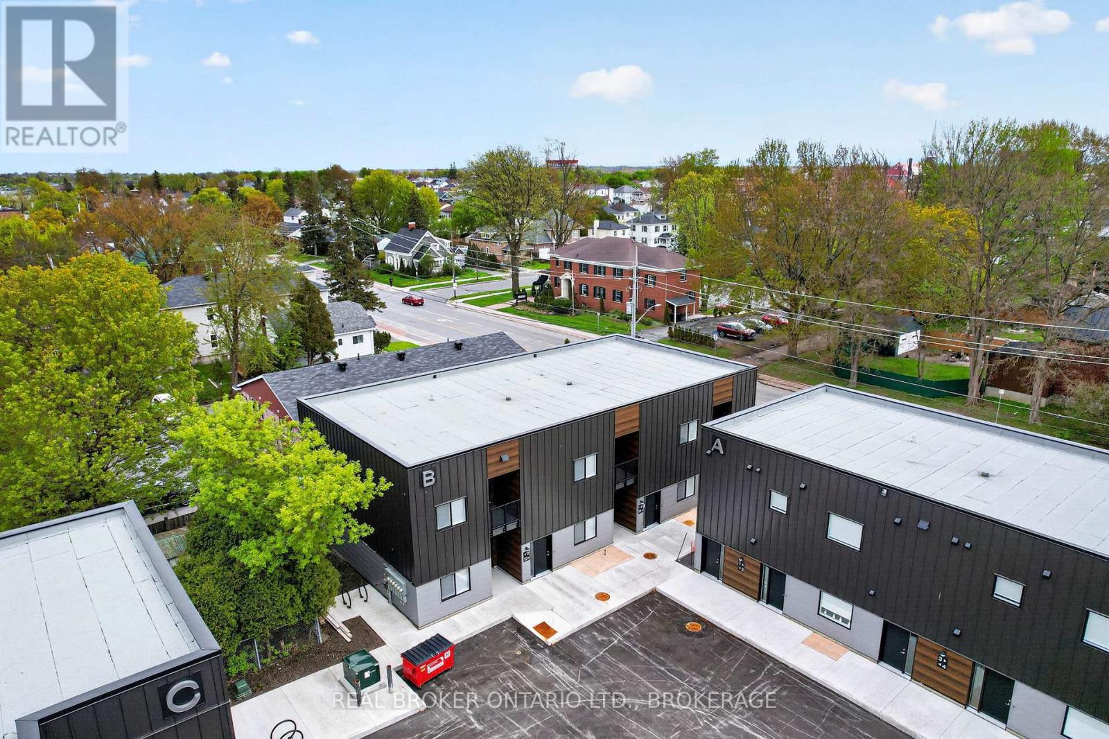 UNIT #9B - 600 SECOND STREET E Property Photo 1