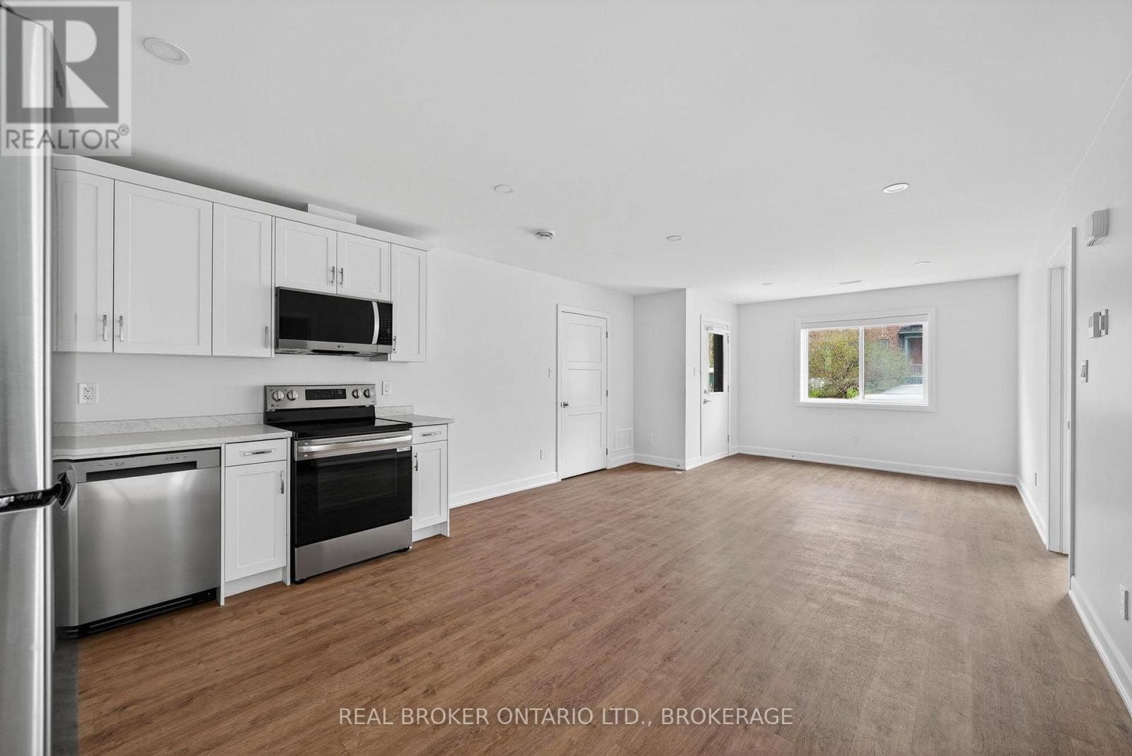Unit #9b - 600 Second Street E Property Photo 15