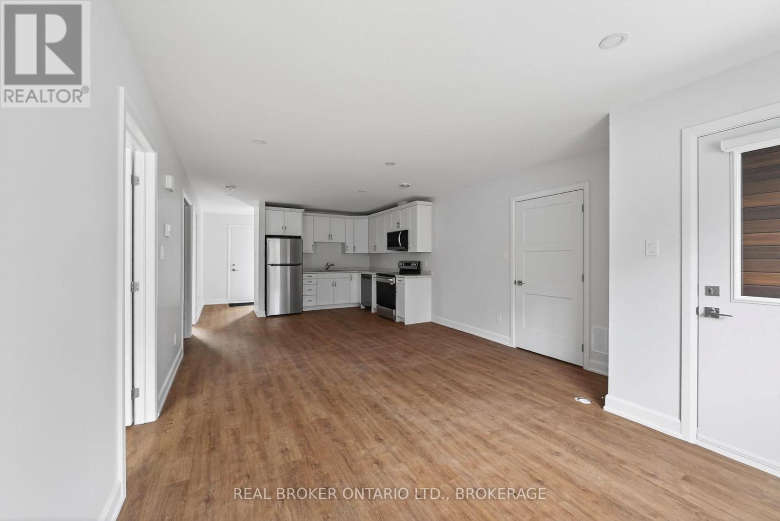 Unit #9b - 600 Second Street E Property Photo 22