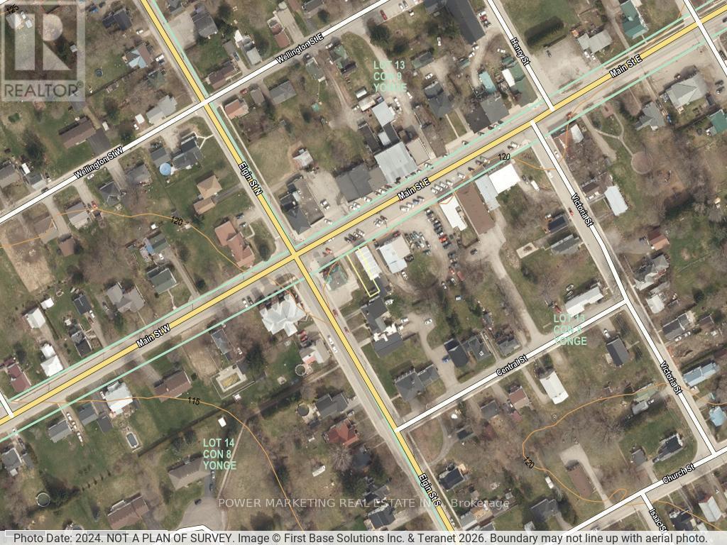 5 Main Street E Property Photo 4